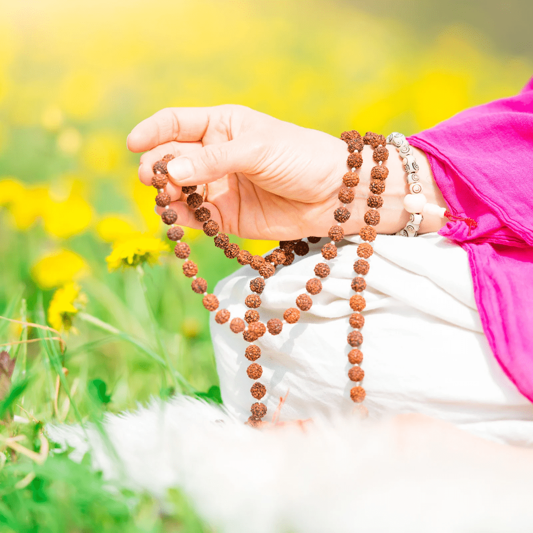 Spiritual Meditation for Beginners (5 types): An Ultimate Guide